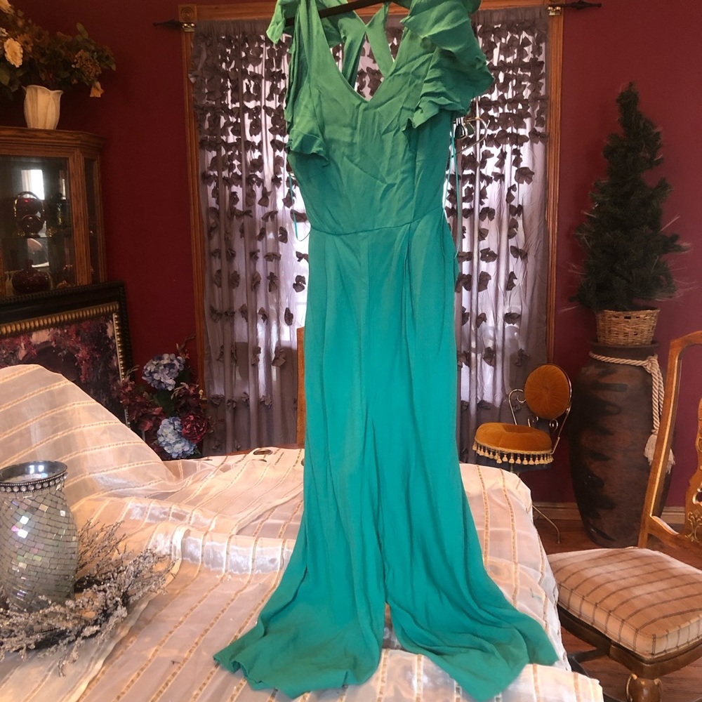 A Love A brand NWT Women's Teal Wide-Leg Jumpsuit Ruffle Shoulders Size small